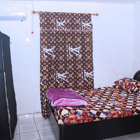 Mountain View Villa Guest House Freetown Bagian luar foto